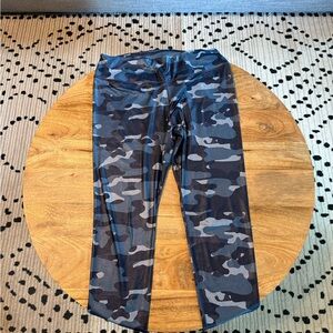 Nike Blue and Gray Camouflage Leggings